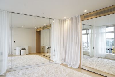 Curtain Systems, SG 6465, Someo, Centre Point Residence, London, United Kingdom