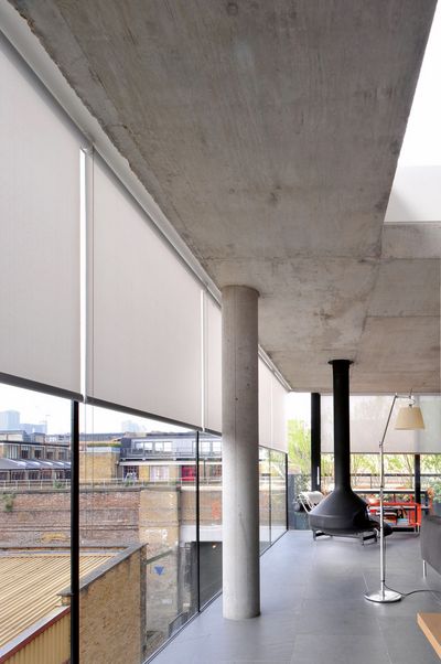 Roller Blind Systems, SG 4930, Multiscreen 1-10%, Room shot "Bateman's Row Penthouse Apartment", London, United Kingdom