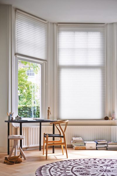 silent-gliss-pleated-blind-systems-free-hanging