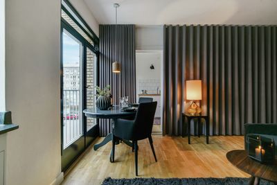 Curtain Systems, SG 6465, Colorama Dimout, The Queen Fisher Suite, Copenhagen, Denmark, Wave